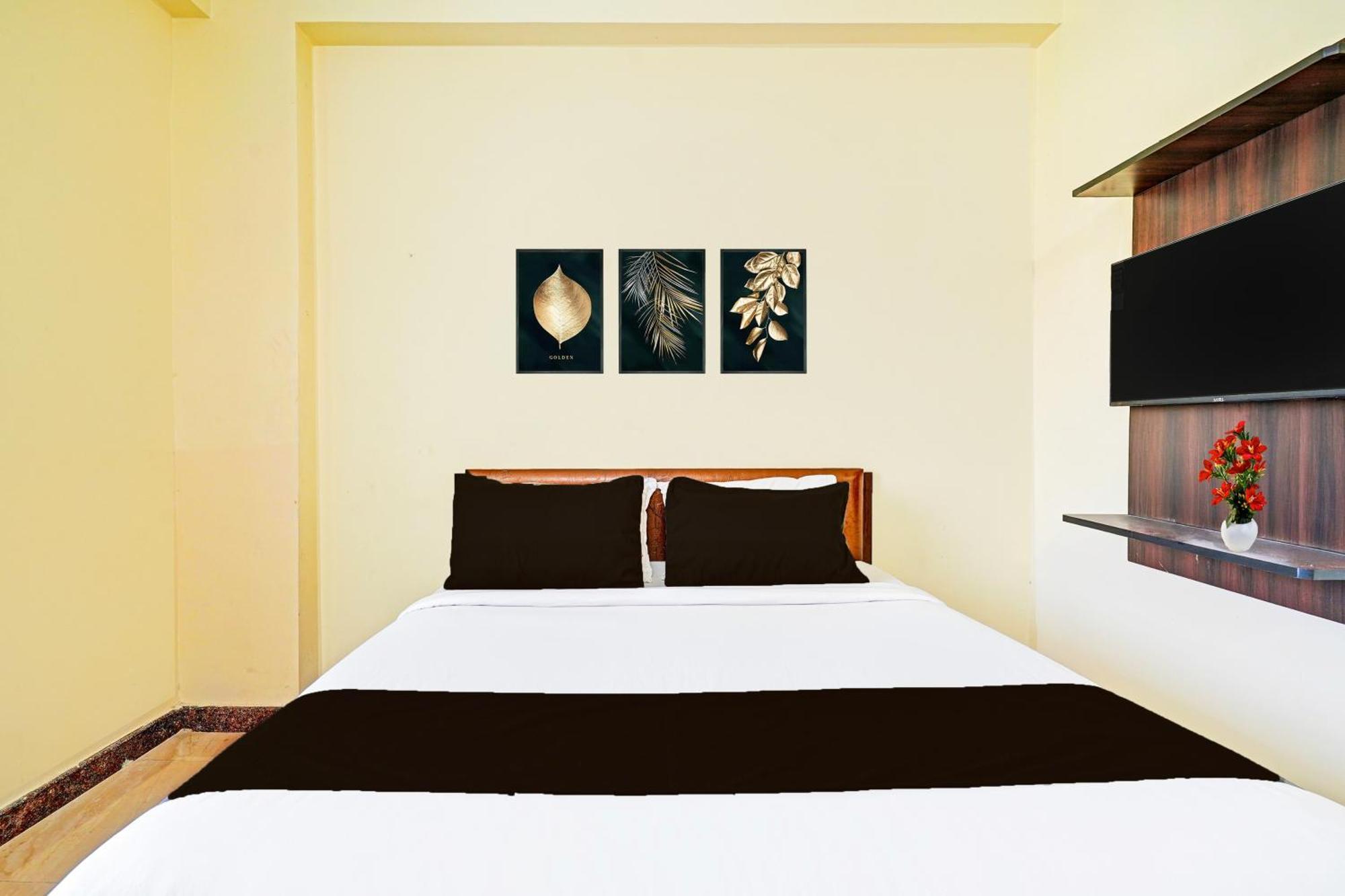 Jālahalli Super Hotel O Srigandhakavalu Formerly Chamundeshwari Lodging מראה חיצוני תמונה
